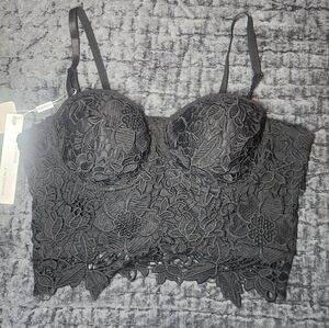 Chic Black Lace Bustier